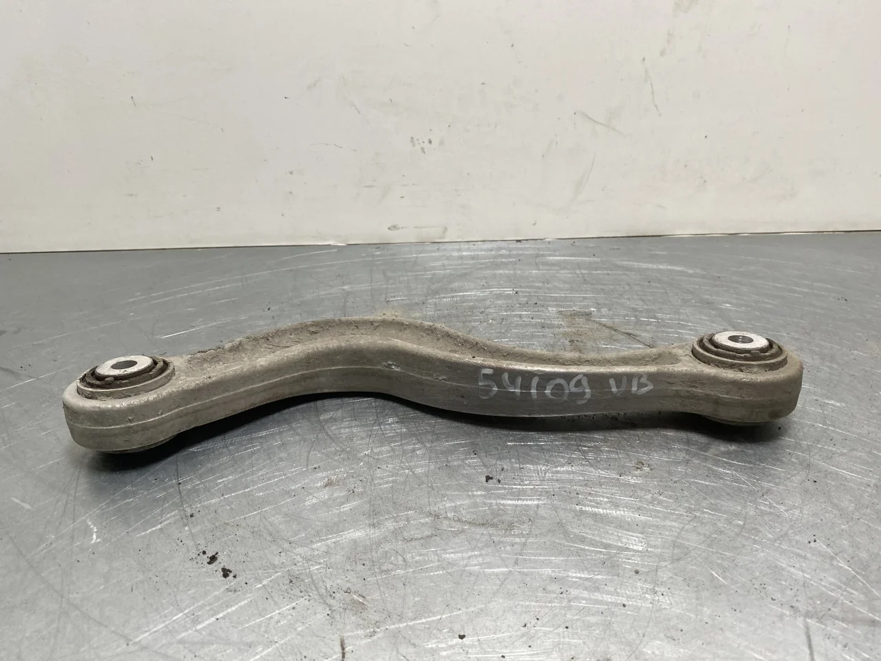 Porsche TAYCAN 2020- Control arm, rear left view 2