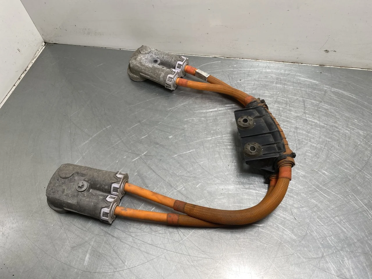 BMW I4 G26 2021-> Wiring harness, high voltage view 2