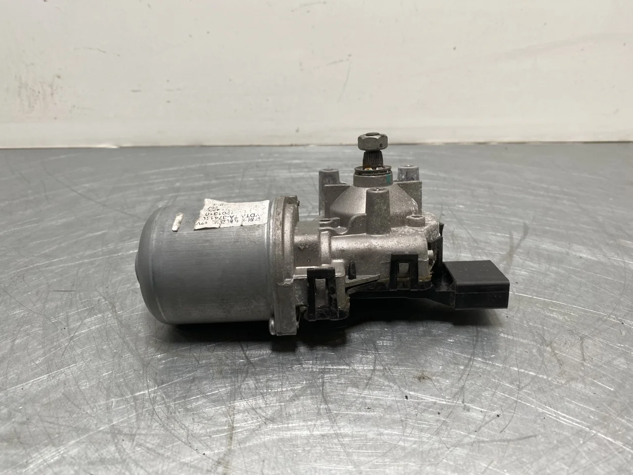 Byd ATTO 3 2022- Ablaktörlő motor, szélvédő nézet 3