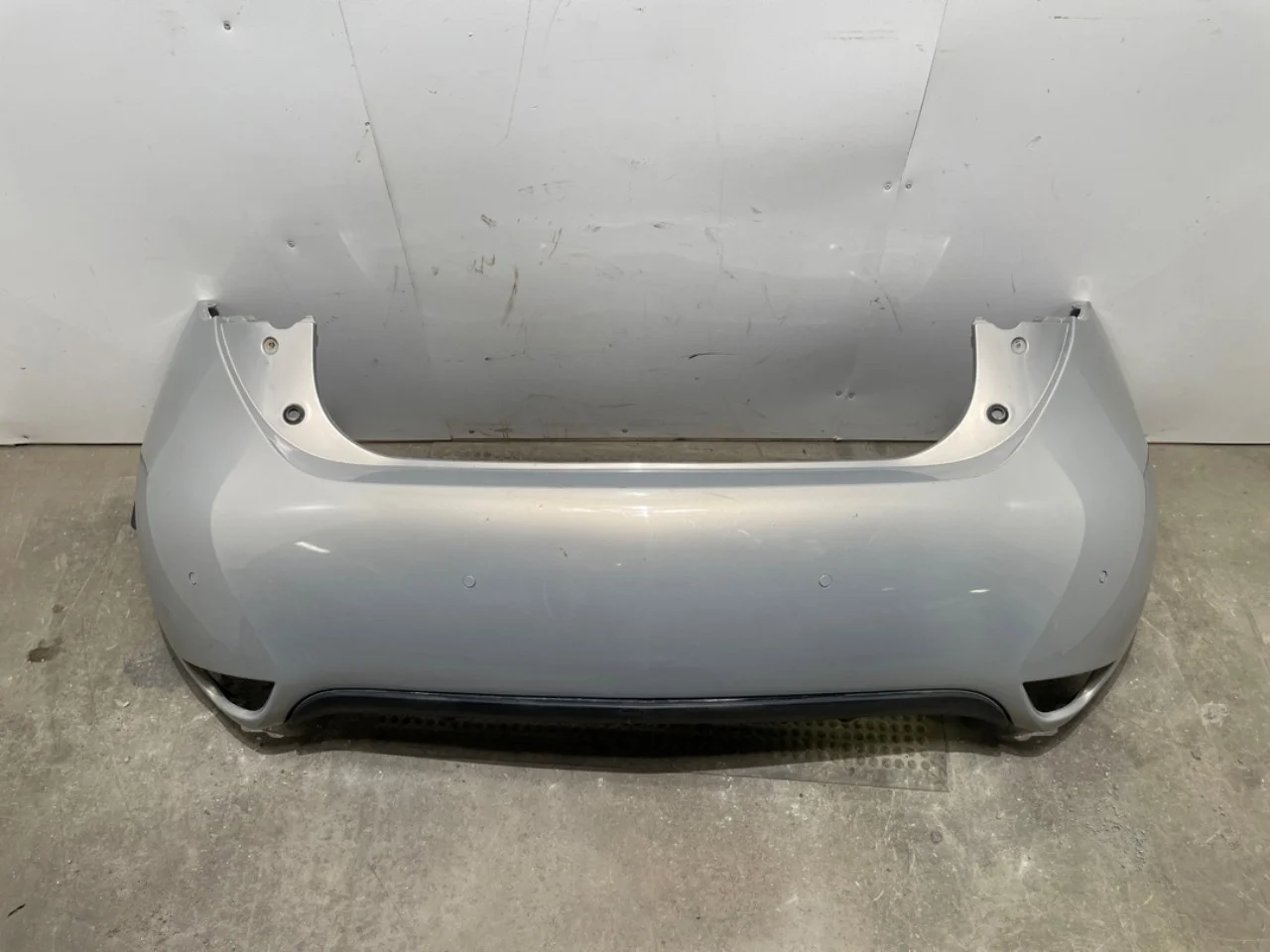 Renault ZOE/E- TECH 2013--> Lökhárító, hátsó