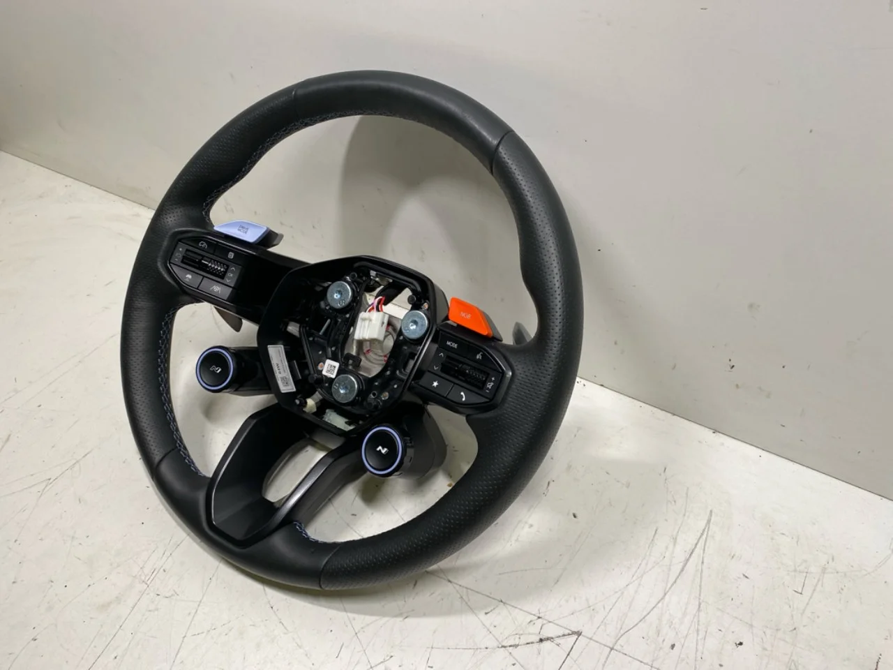 Hyundai IONIQ 5 NE 2022- Steering wheel view 3
