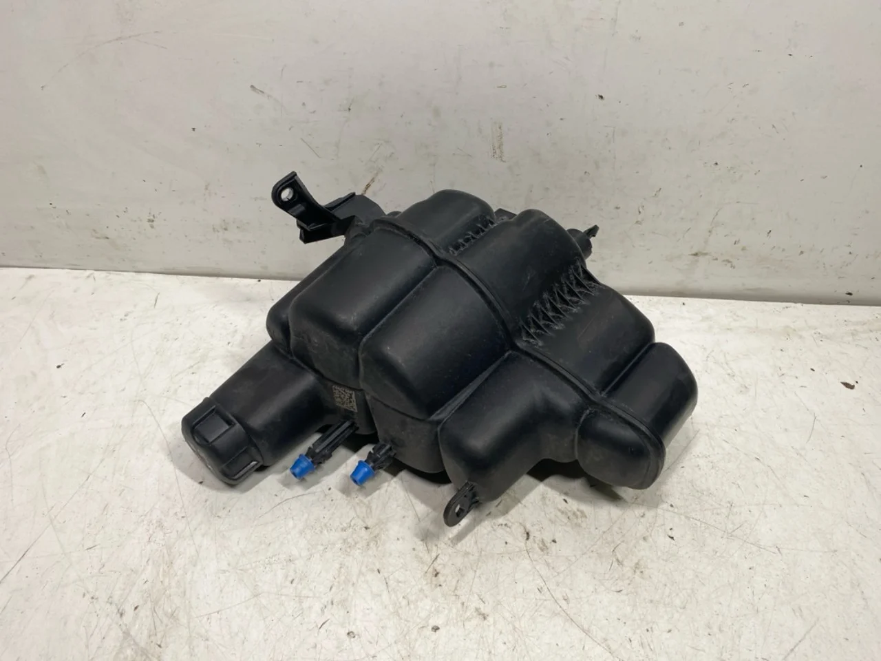 BMW X1/IX1 U11 2023- Expansion tank view 3