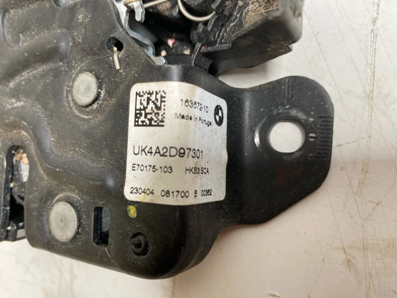 BMW X1/IX1 U11 2023- Tailgate lock view 2