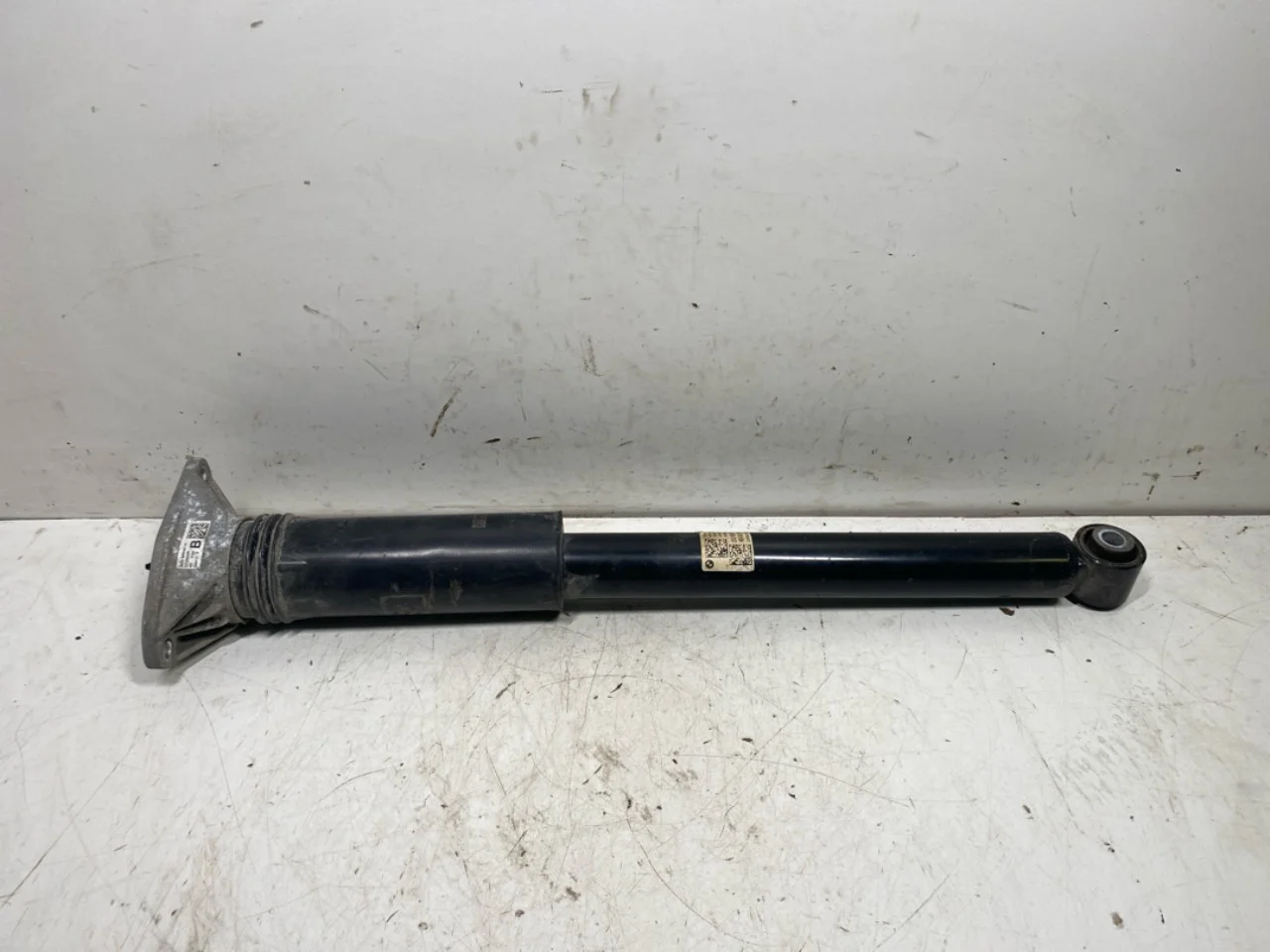 BMW X1/IX1 U11 2023- Amortizor, spate