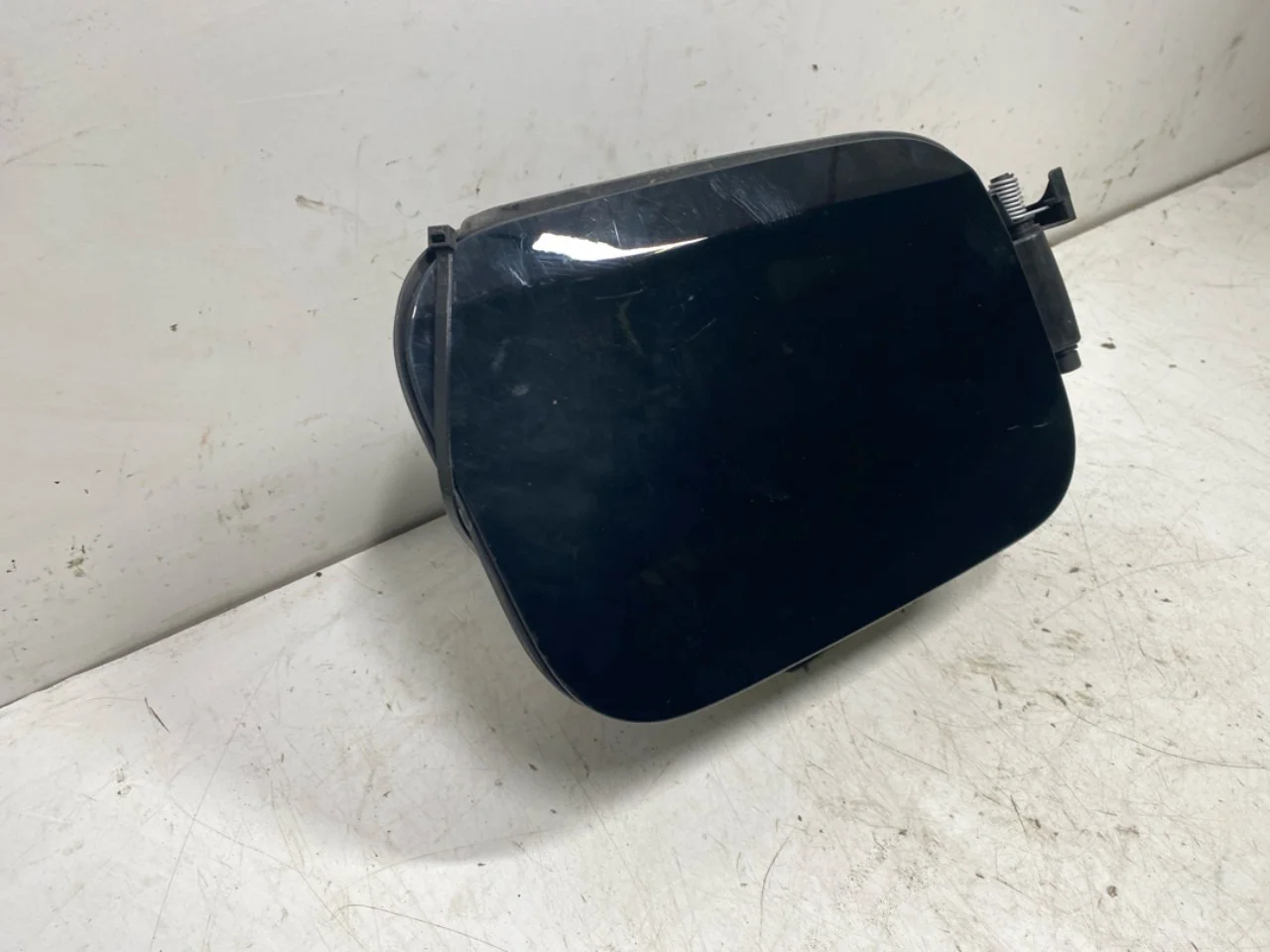 BMW X1/IX1 U11 2023- Charging port cover, electric / hybrid view 3