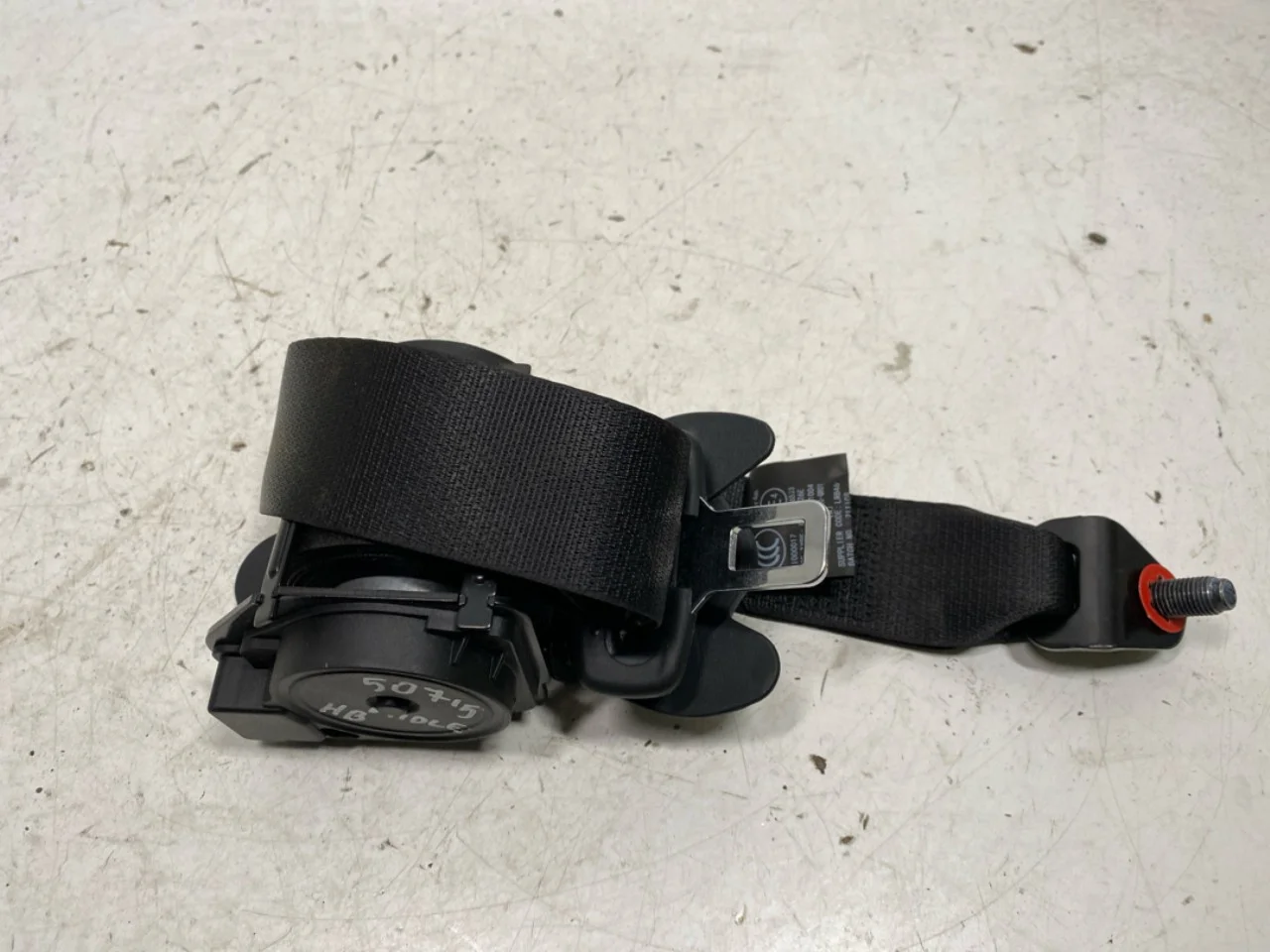 Hongqi E-HS9 2022- Rear right seat belt