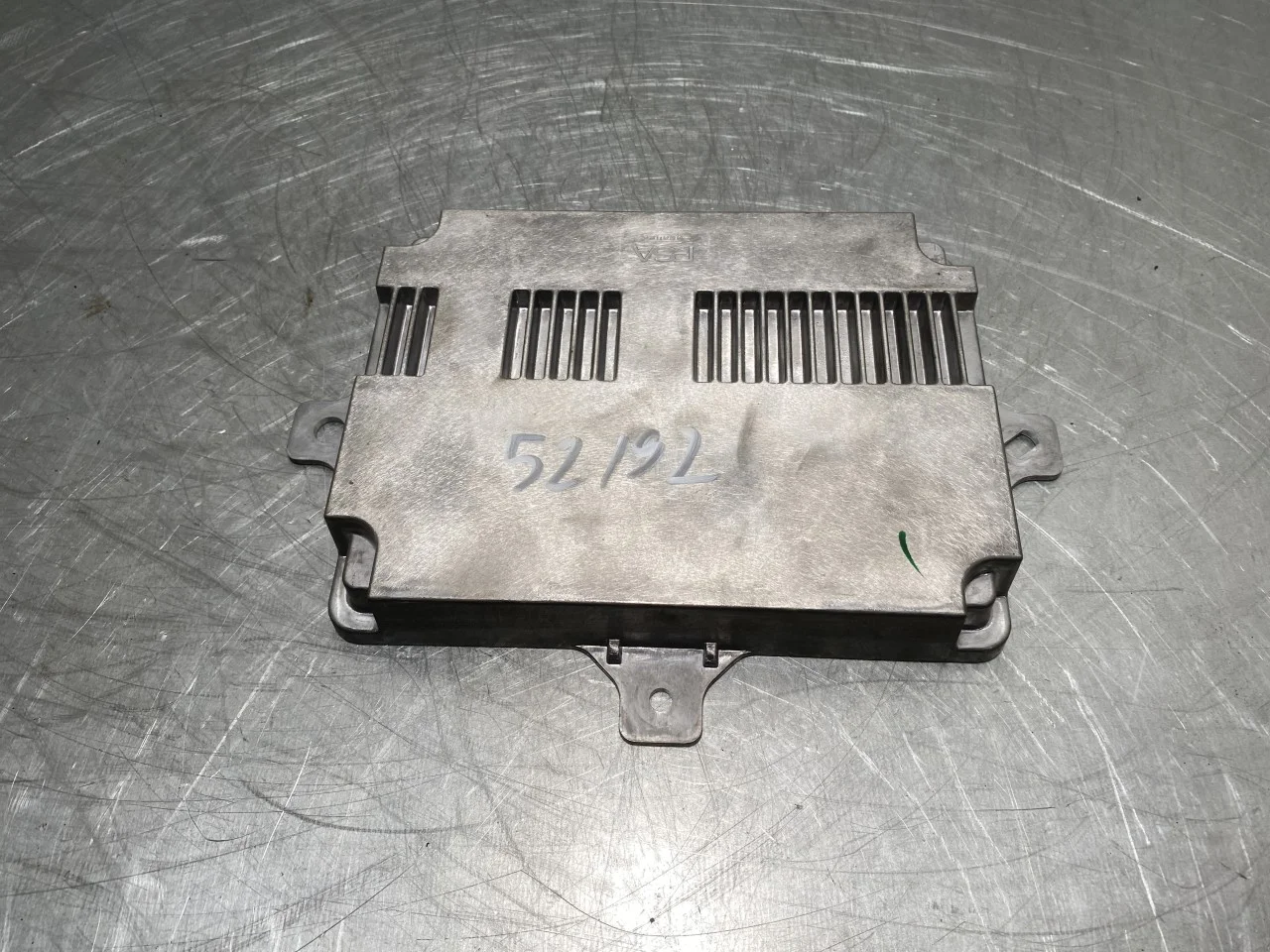 Peugeot 3008/E-3008 2024- Radio / hi-fi amplifier