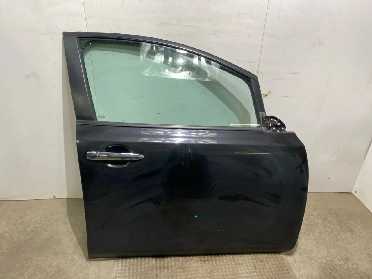 Nissan LEAF 2011-17 Ajtó, 4 ajtós, első, jobb
