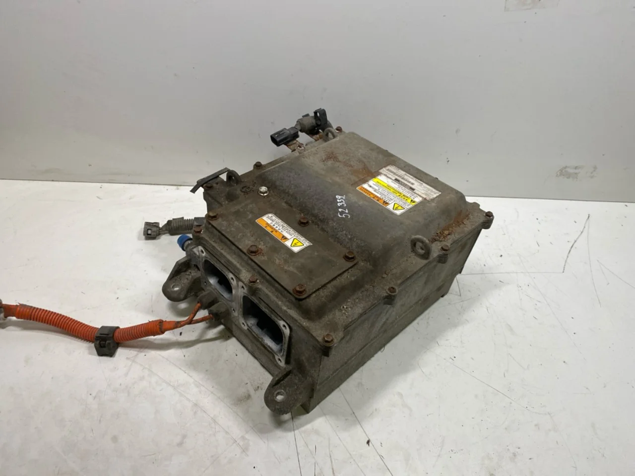 Citroen C-ZERO Inverter, 12-220V nézet 3