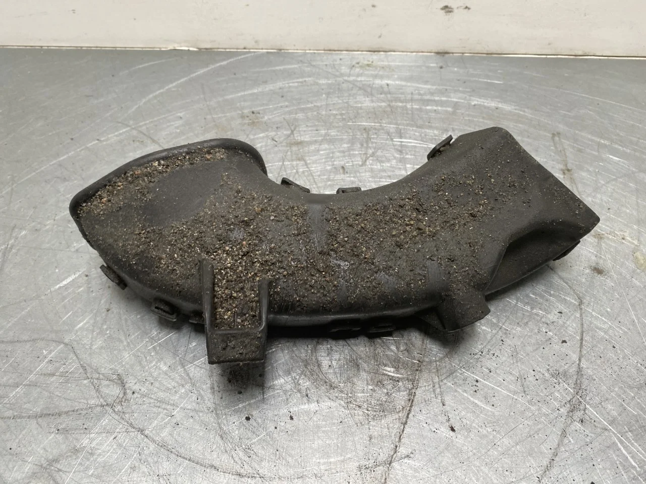 Porsche TAYCAN 2020- Body shell view 2