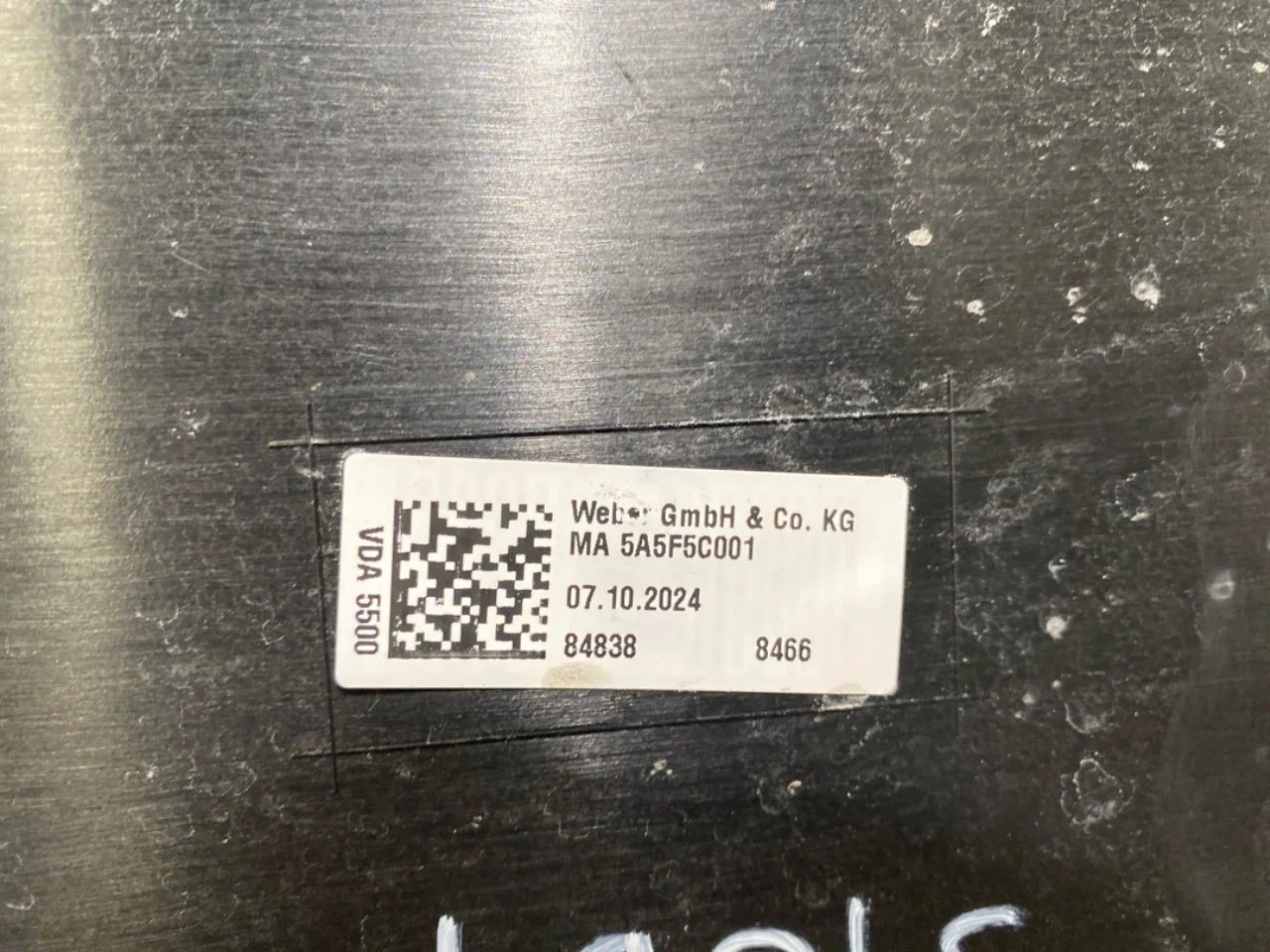 BMW I4 G26 2021-> Capac motor superior vedere 3