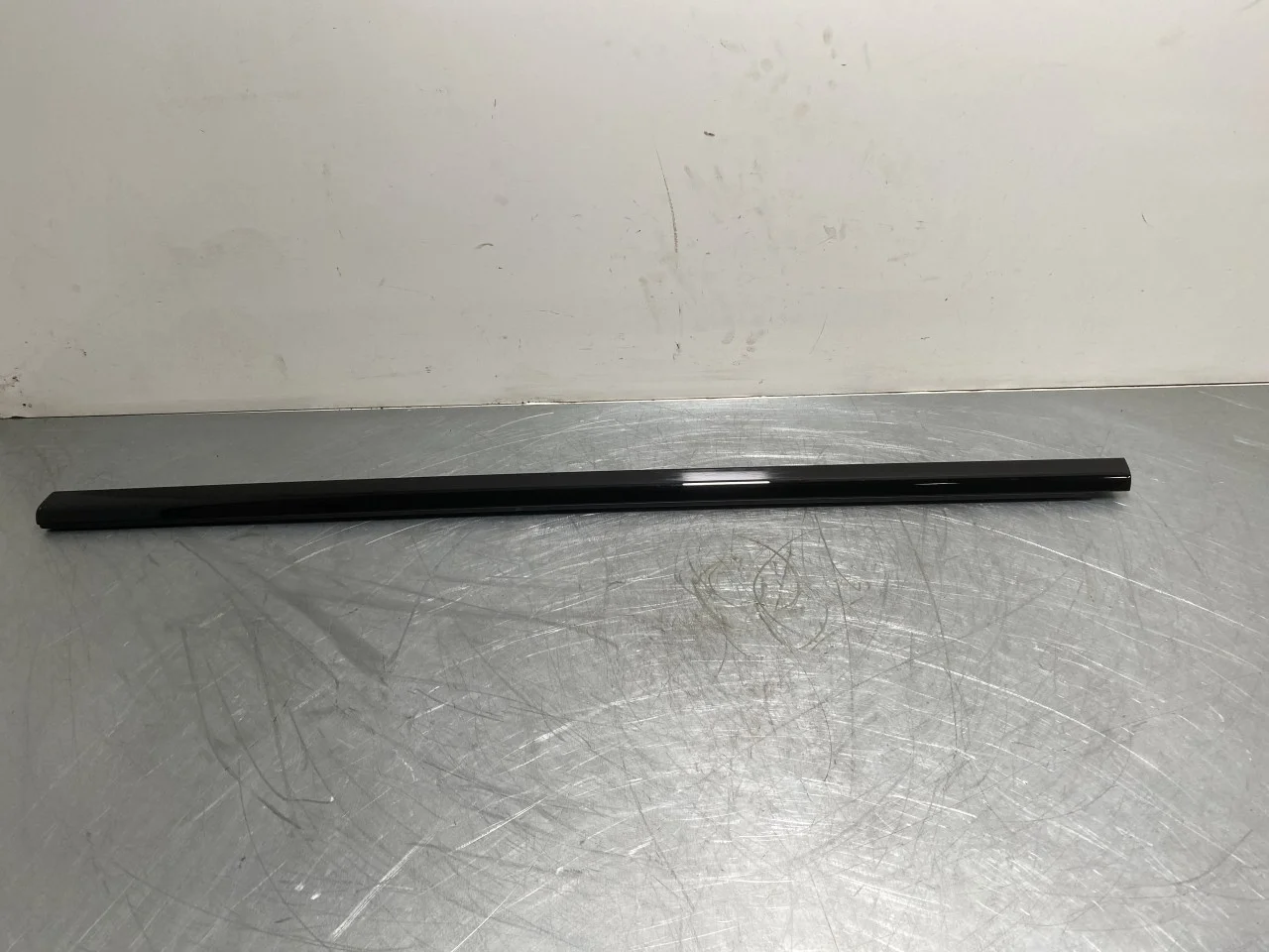 BMW I4 G26 2021-> Trim molding, other