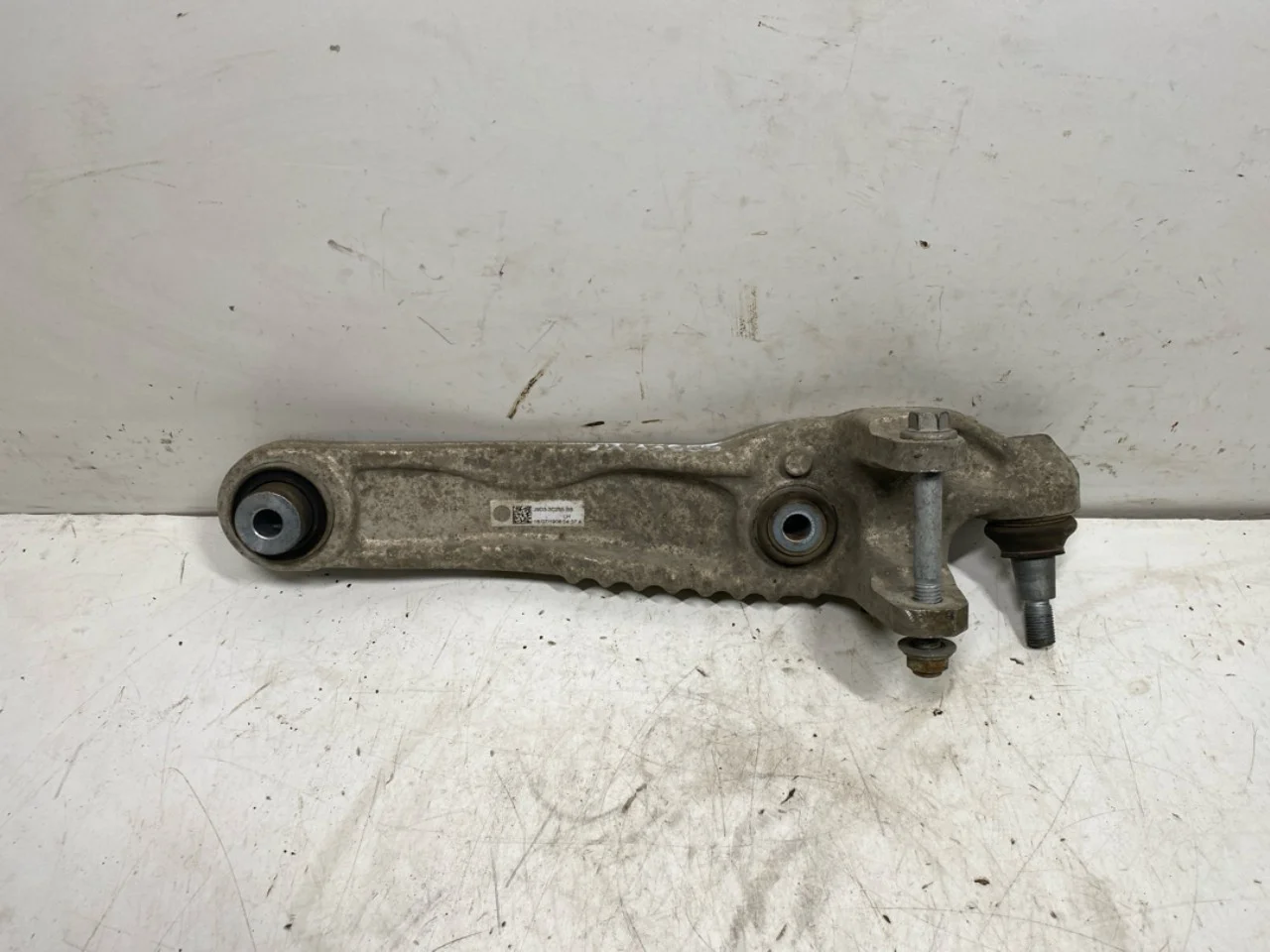 Jaguar I-PACE 2018- Front left control arm
