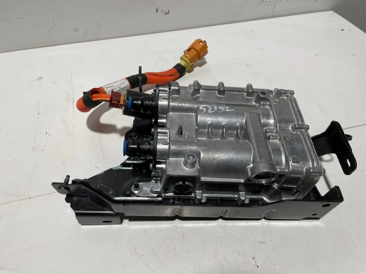 Peugeot 3008/E-3008 2024- Heater matrix, electric view 3