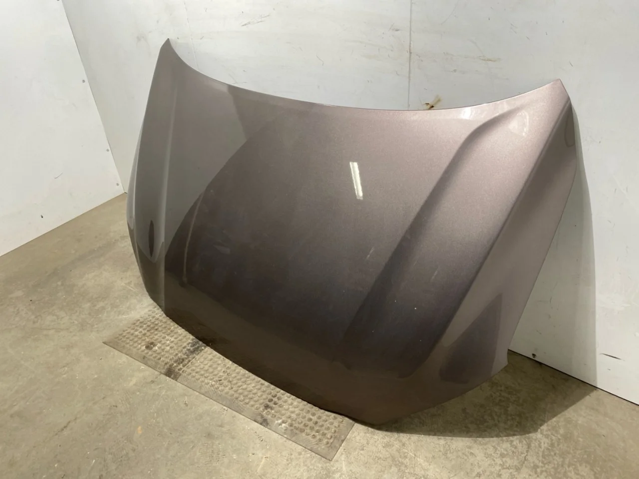 Hyundai KONA / ELECTRIC 2018-23 Bonnet view 3