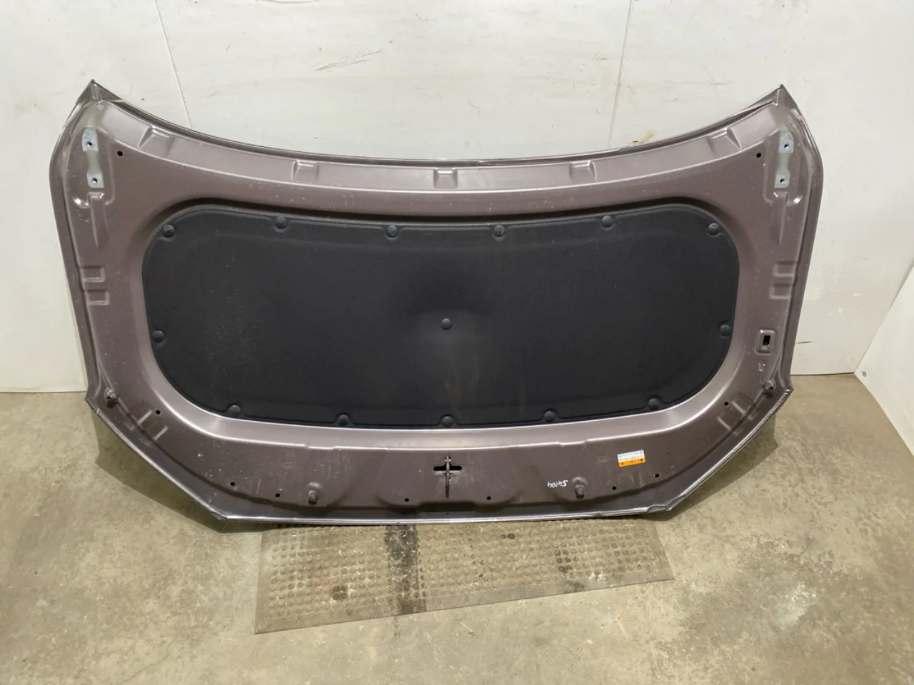 Hyundai KONA / ELECTRIC 2018-23 Bonnet view 4