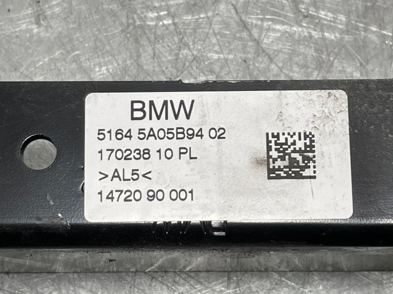 BMW I4 G26 2021-> Upper front panel view 3