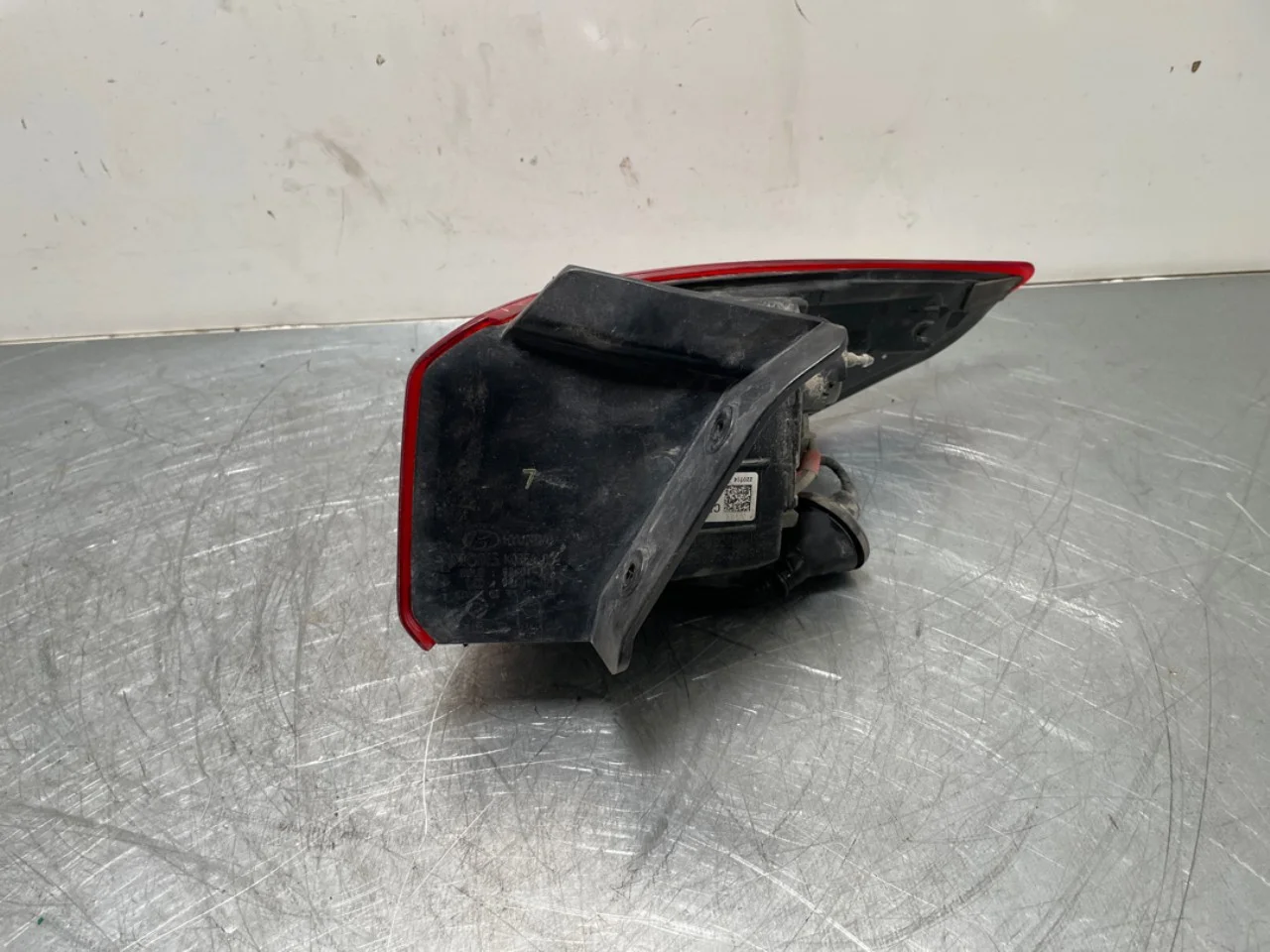 Hyundai KONA / ELECTRIC 2018-23 Lampă spate stânga vedere 3