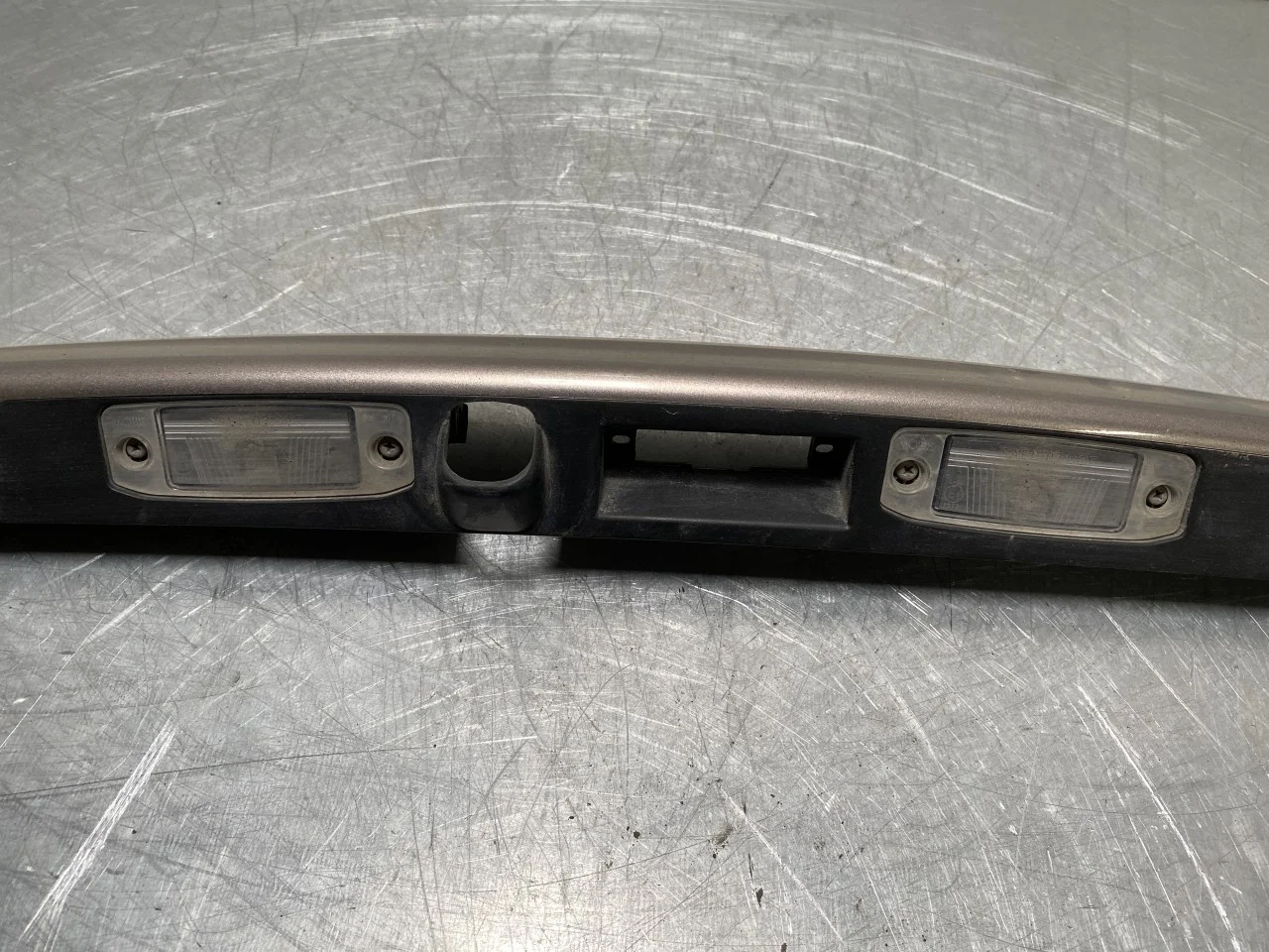 Hyundai KONA / ELECTRIC 2018-23 Trim molding, other view 2