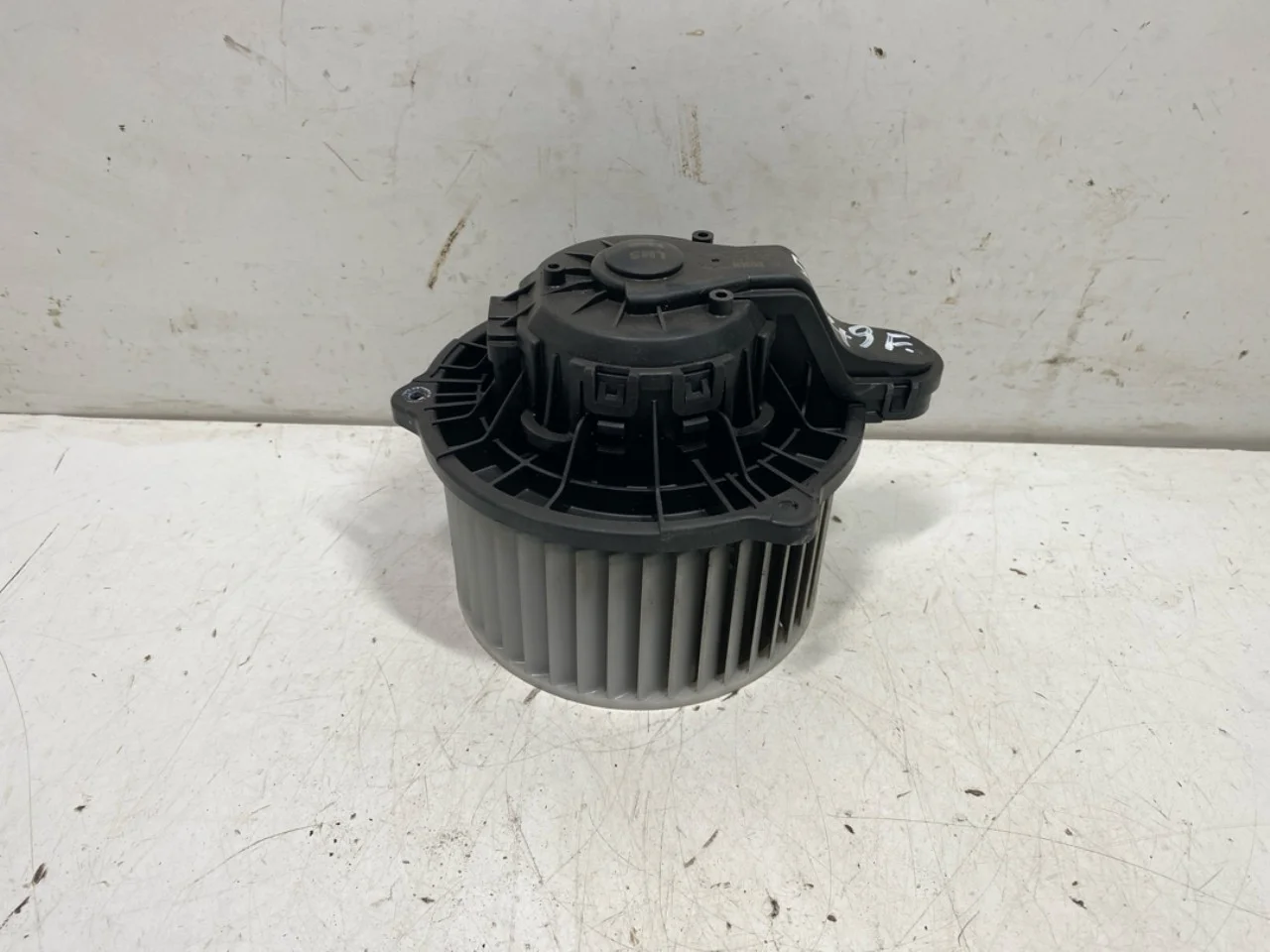 Tesla MODEL S 2013- Fűtésventilátor motor