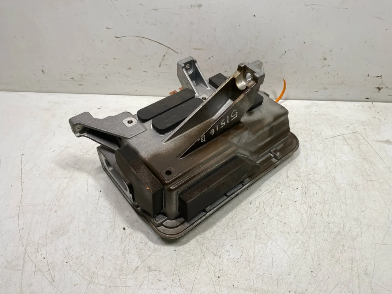 Kia EV6 2022- Invertor, 12-220V vedere 3