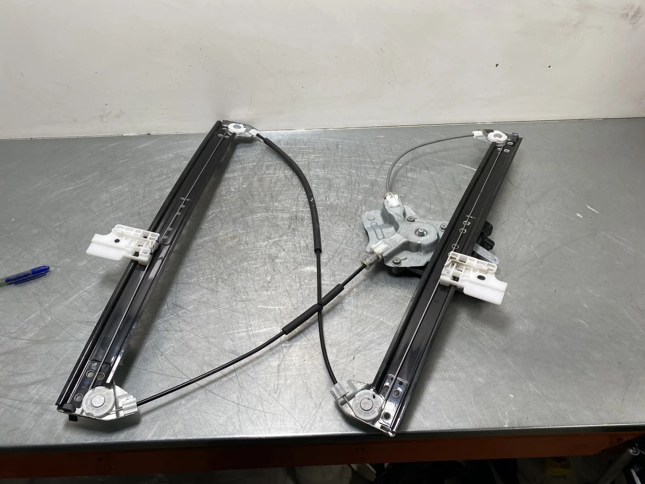 Nio ES8 23-24 Macara geam electrică, completă