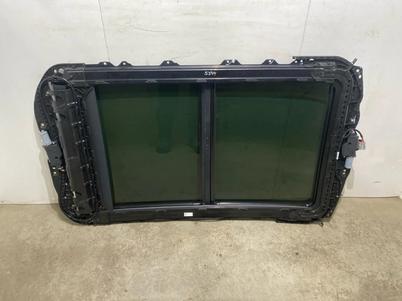 Nio ES8 23-24 Sunroof