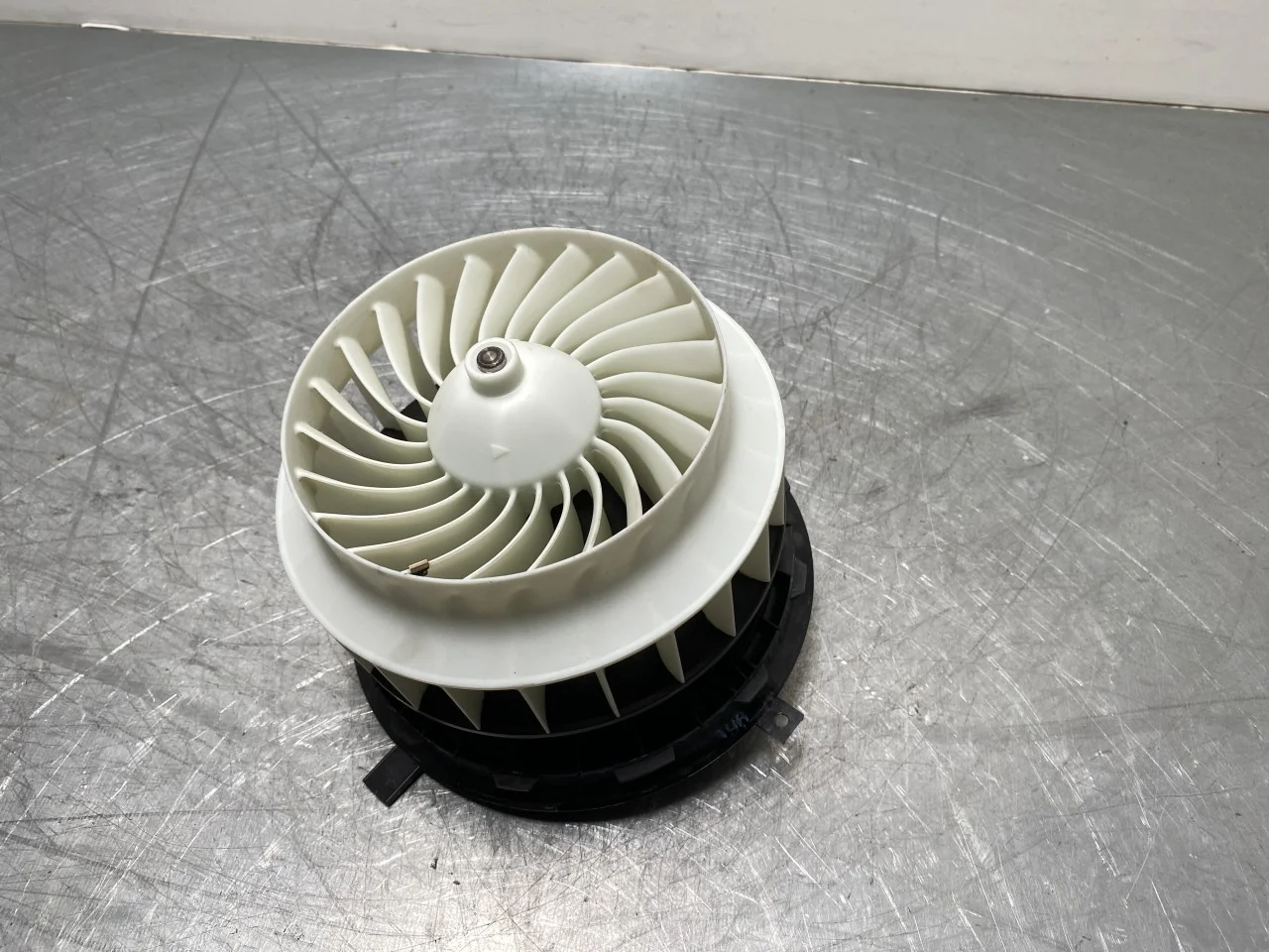 Nio ES8 23-24 Fűtésventilátor motor