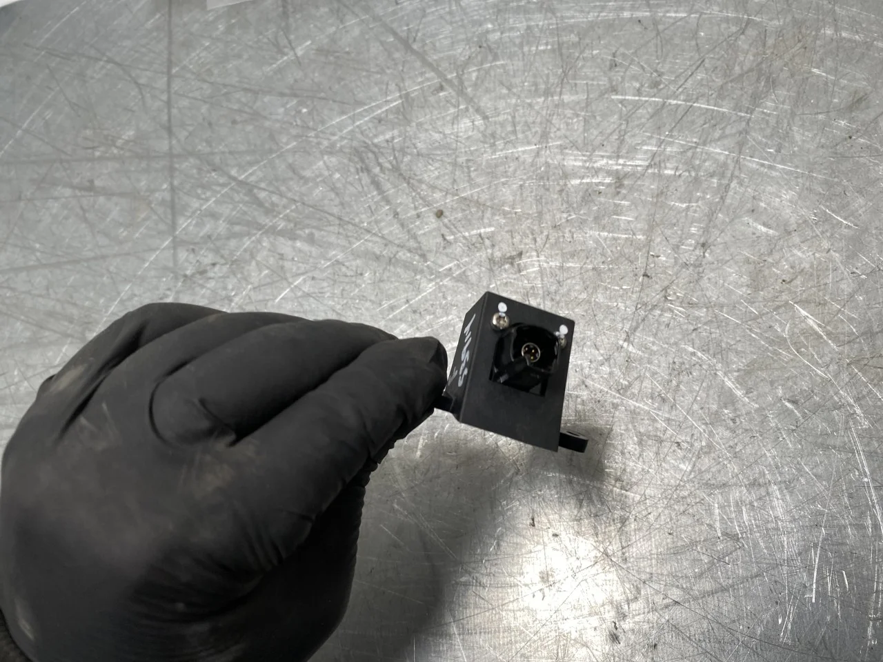 Nio ES8 23-24 Exterior camera view 3