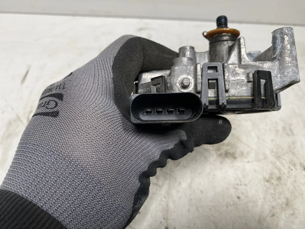 Skoda CITIGO Motor ștergător parbriz vedere 3