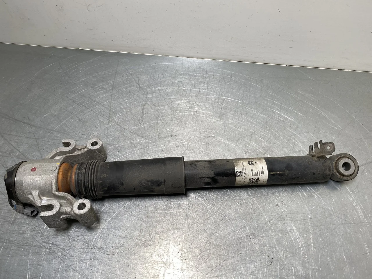 Nio ES8 23-24 Amortizor, spate