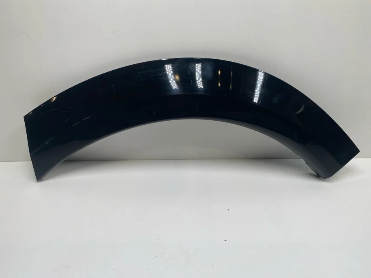 Nissan ARIYA 2021- Wheel arch trim