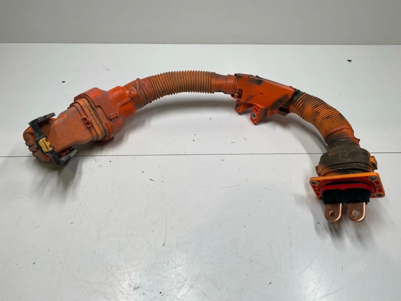 Wiring harness, high voltage view 2