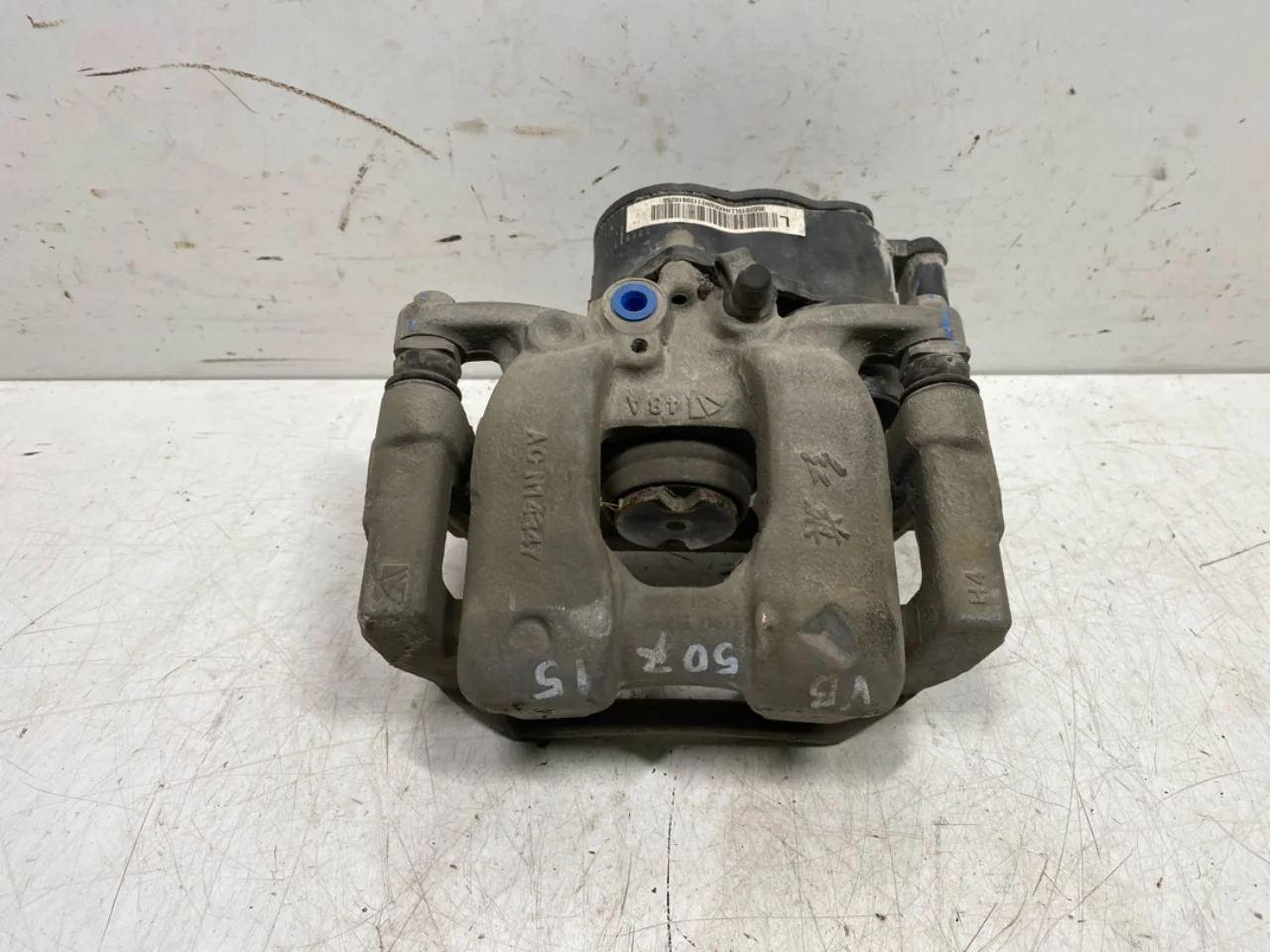 Hongqi E-HS9 2022- Rear left brake caliper