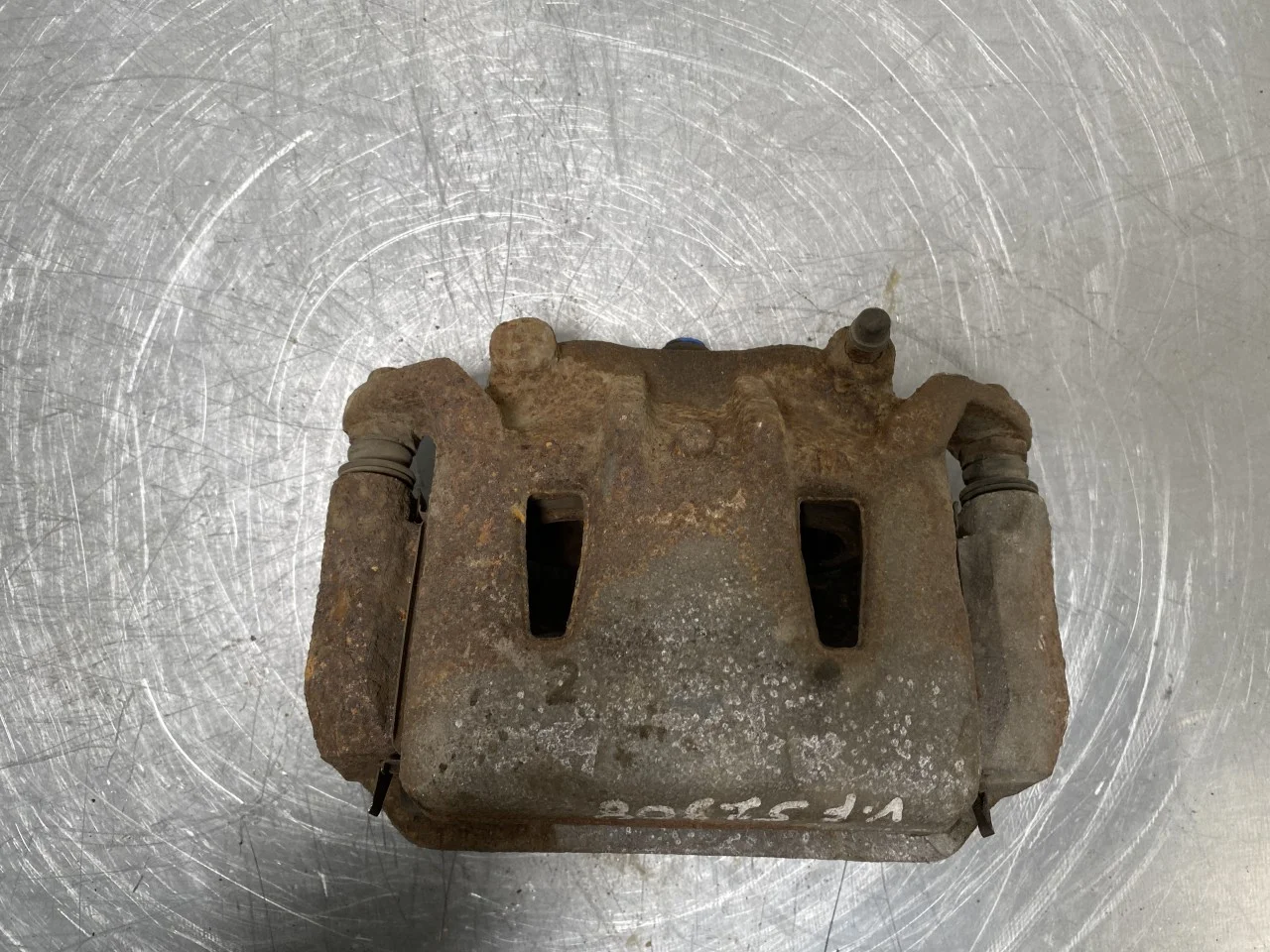 Nissan LEAF 2017-24 Front left brake caliper view 2