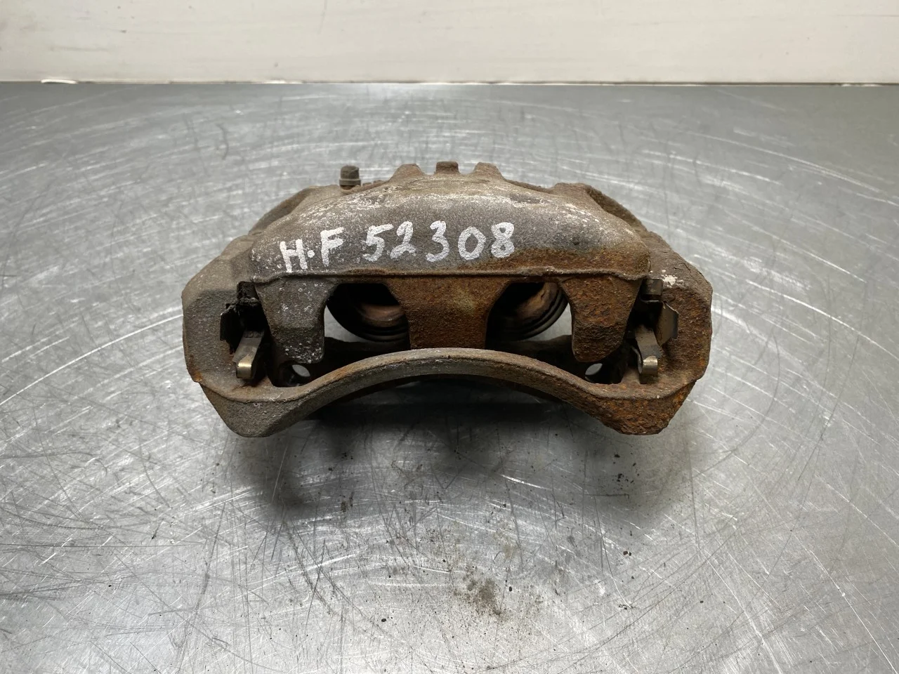 Nissan LEAF 2017-24 Front right brake caliper