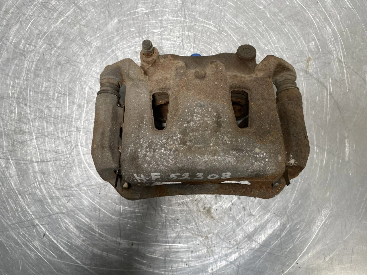 Nissan LEAF 2017-24 Front right brake caliper view 2