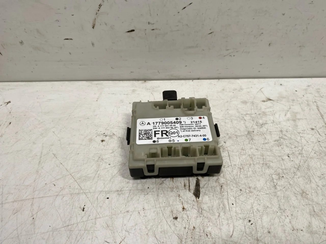 Mercedes EQA H243 2021- Vezérlőegység, ajtó