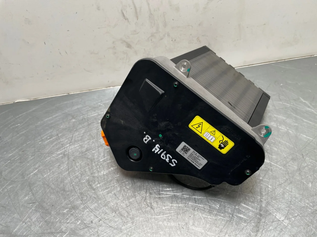 Nio ES8 23-24 Heater matrix, electric view 3
