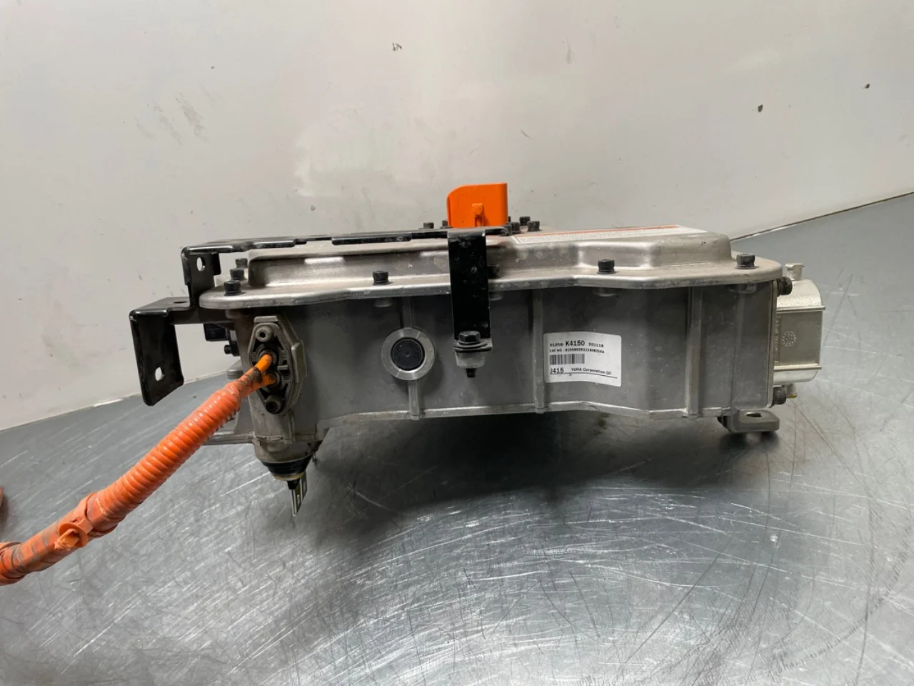 Hyundai KONA / ELECTRIC 2018-23 Inverter, 12-220V view 3
