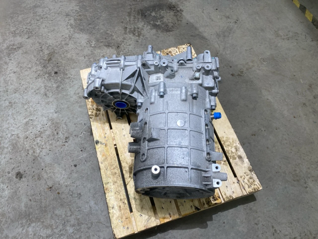Nio ES8 23-24 Elektromos motor, hátsó nézet 2