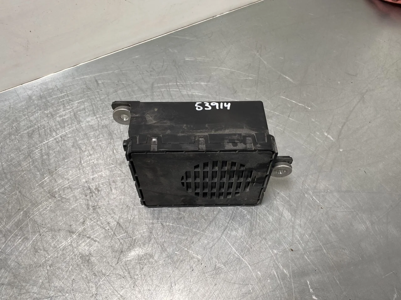 Nio ES8 23-24 Difuzor sunet motor