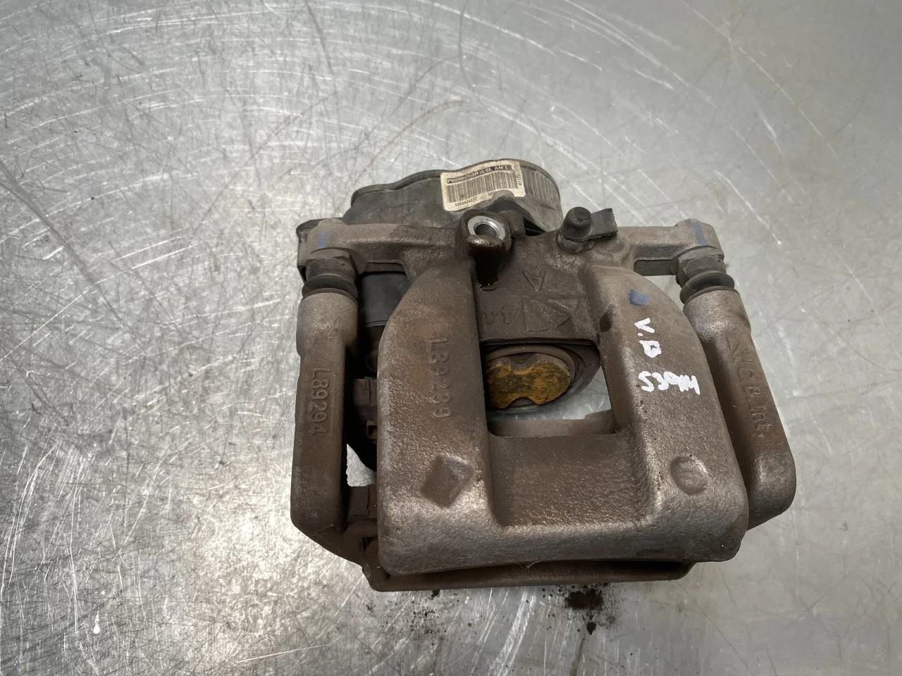 Nio ES8 23-24 Etrier frână spate stânga vedere 2