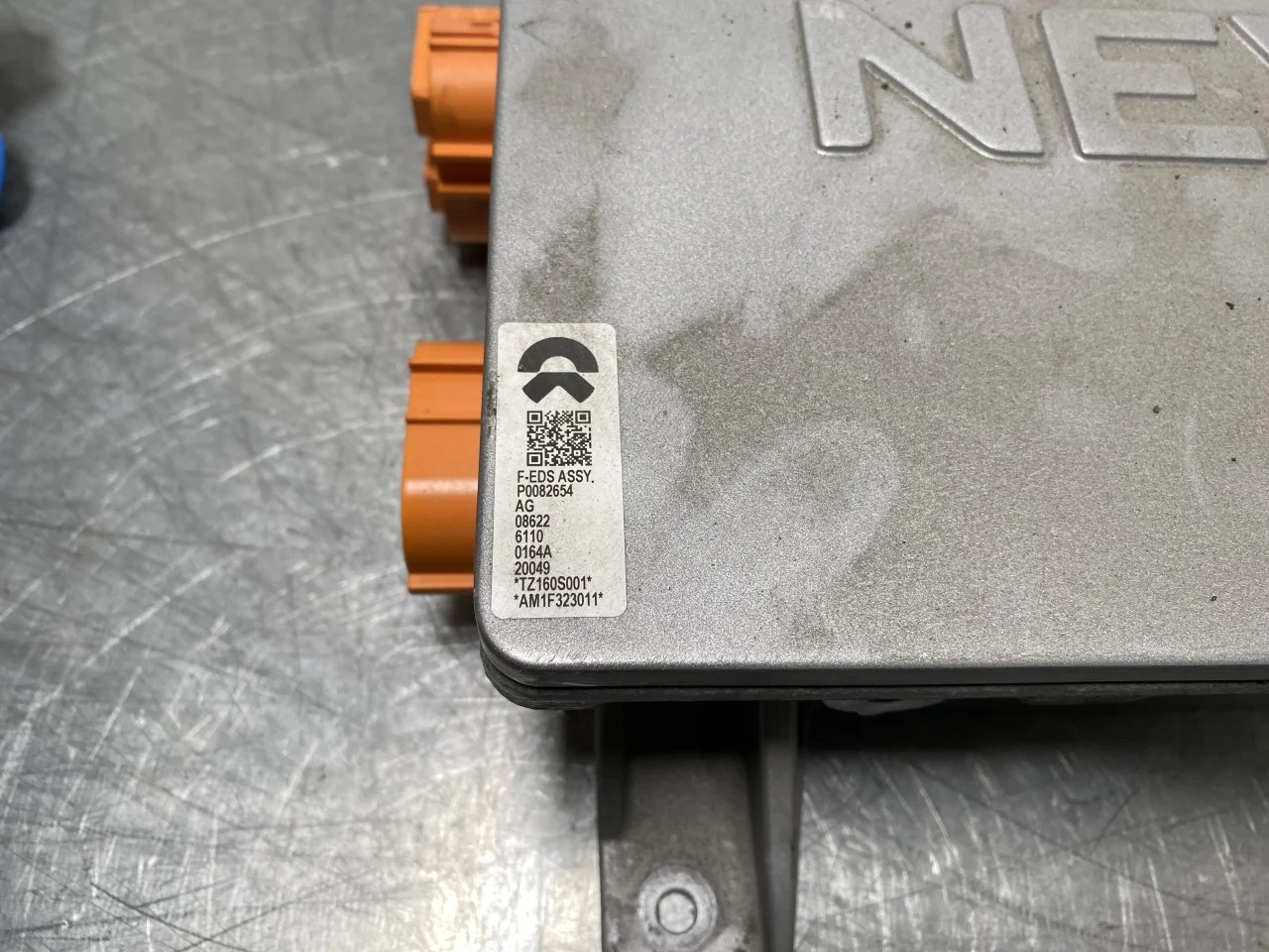 Nio ES8 23-24 Invertor, 12-220V vedere 3