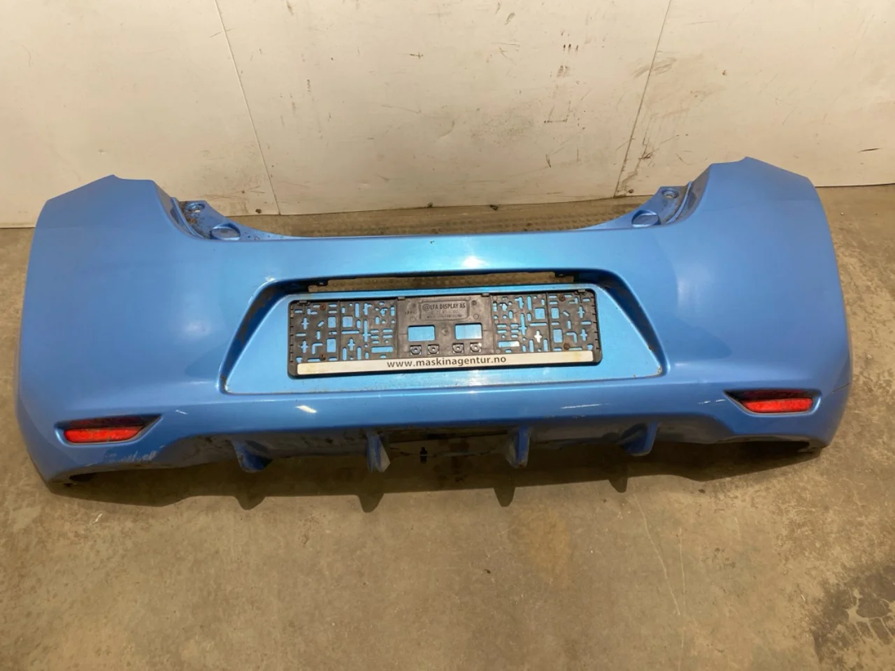 Nissan LEAF 2011-17 Rear bumper