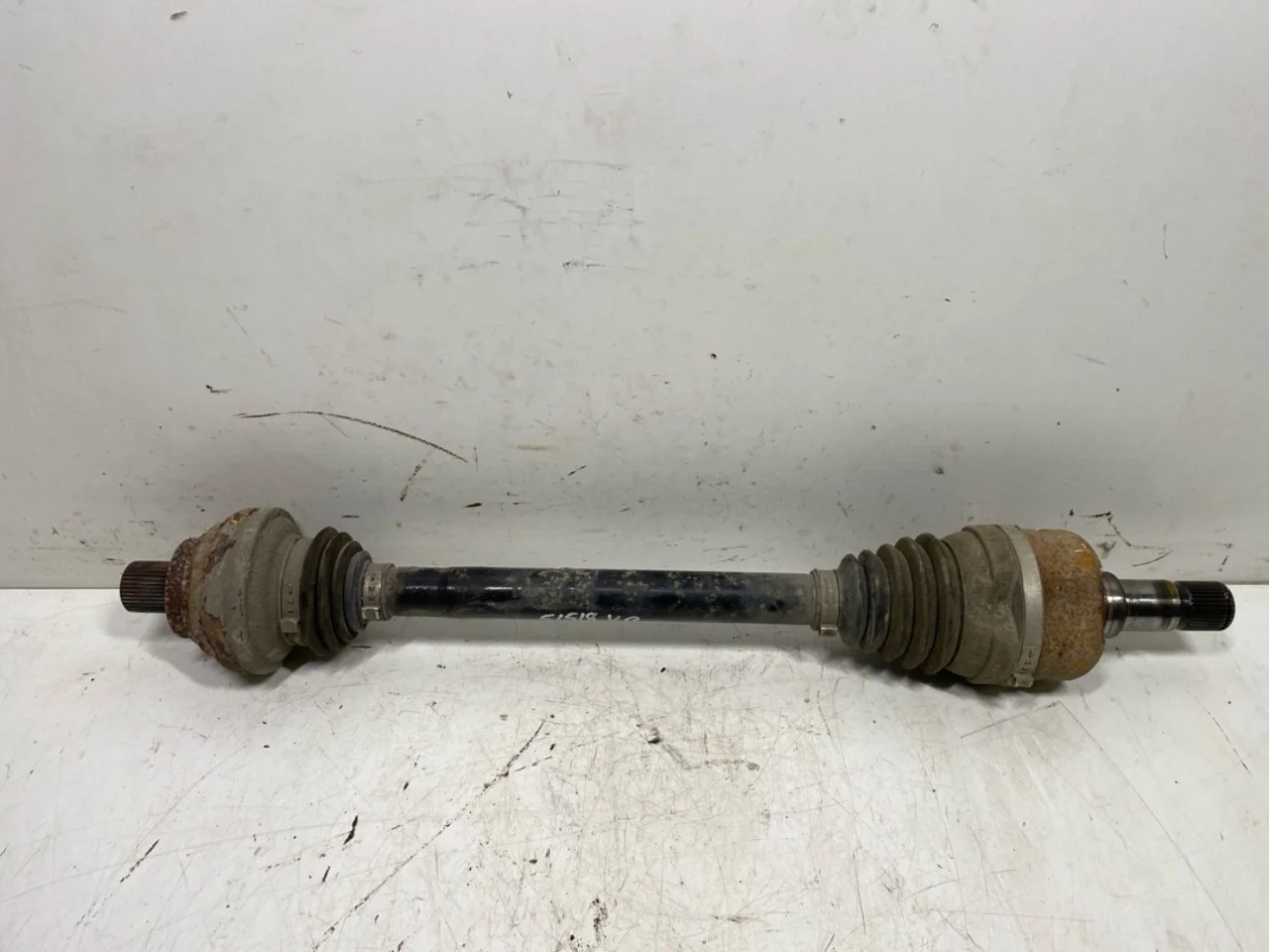 Skoda ENYAQ IV 2021- Rear left driveshaft