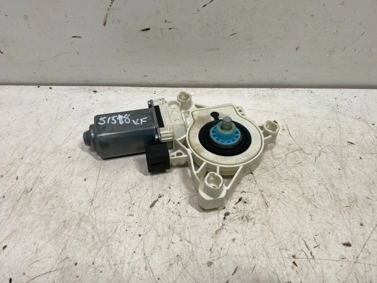 Skoda ENYAQ IV 2021- Motor macara geam