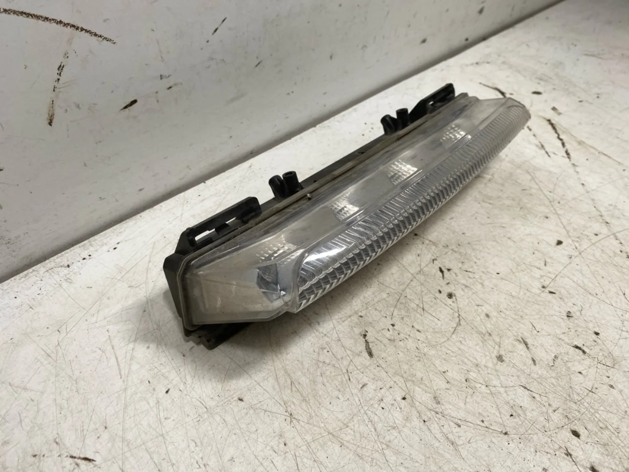 Mercedes B 180-200 W246/W242 2012-19 Cornering / fog lamp view 2