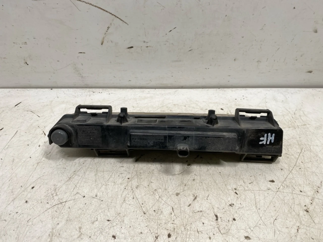 Mercedes B 180-200 W246/W242 2012-19 Cornering / fog lamp view 4