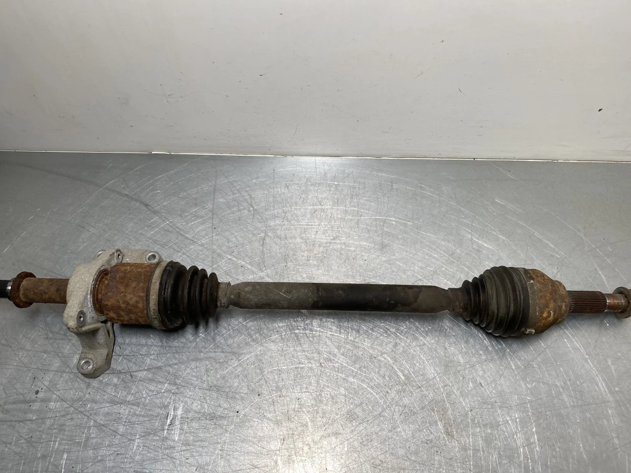 Nissan LEAF 2011-17 Front right driveshaft
